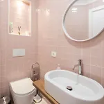 Lejlighed 2br At Artist's Palace - Skanderbeg Square Views Tirana