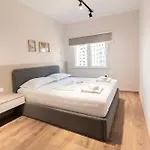 Lejlighed 2br At Artist's Palace - Skanderbeg Square Views