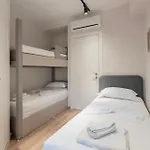 Lejlighed 2br At Artist's Palace - Skanderbeg Square Views *