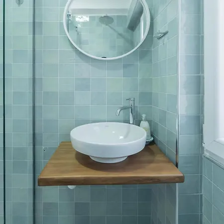 2br At Artist's Palace - Skanderbeg Square Views *