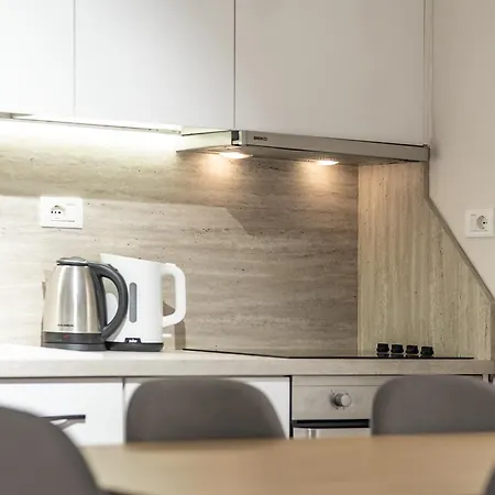 شقة 2br At Artist's Palace - Skanderbeg Square Views *