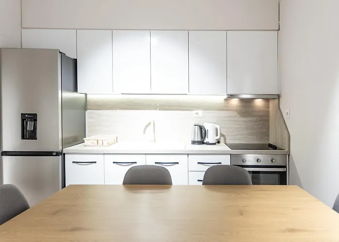 2br At Artist's Palace - Skanderbeg Square Views