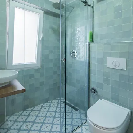 2br At Artist's Palace - Skanderbeg Square Views Apartamento