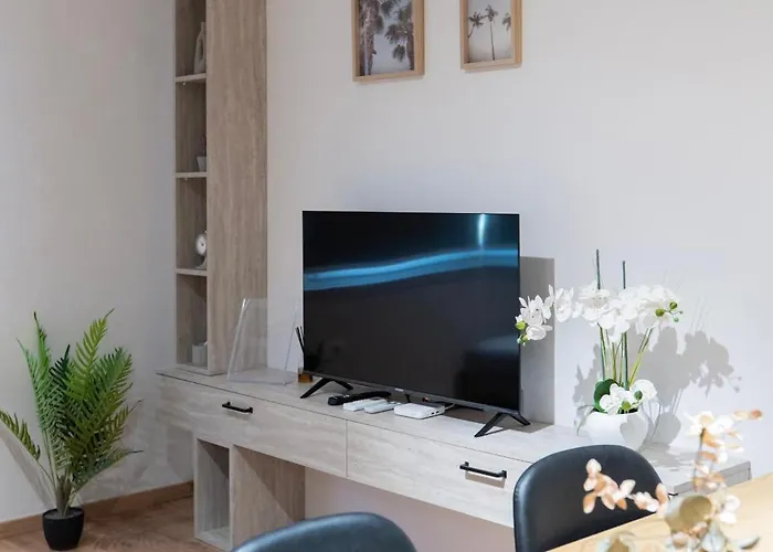 2br At Artist's Palace - Skanderbeg Square Views 公寓