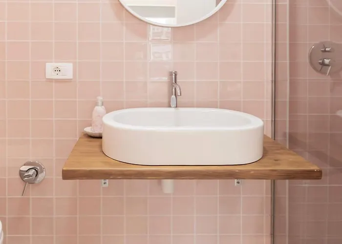 公寓 2br At Artist's Palace - Skanderbeg Square Views