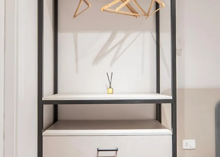 2br At Artist's Palace - Skanderbeg Square Views *